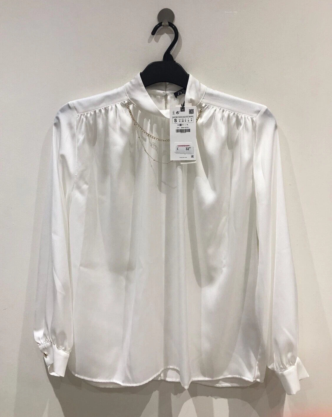 Zara white satin blouse fabric label 100% polyester